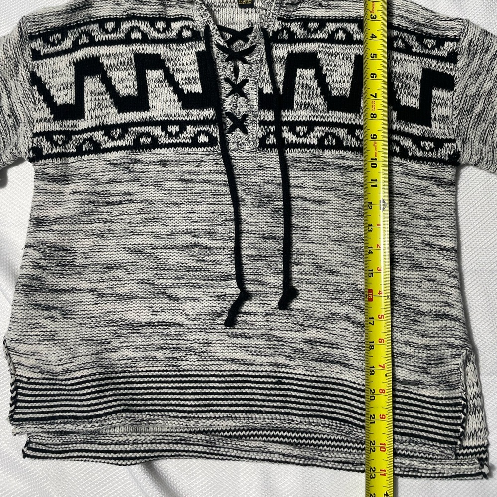 Forever 21 grey hooded sweater - Picture 4 of 7